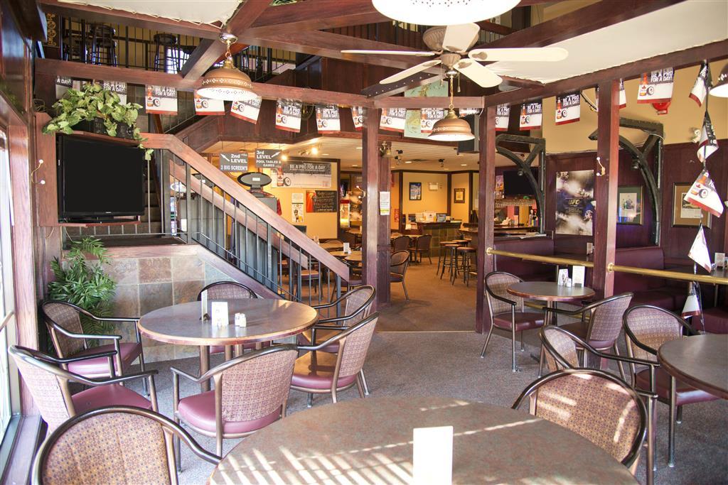 แคนาดาส เบสต์ แวลู อินน์ ไวท์คอร์ต ไวท์คอร์ท ร้านอาหาร รูปภาพ